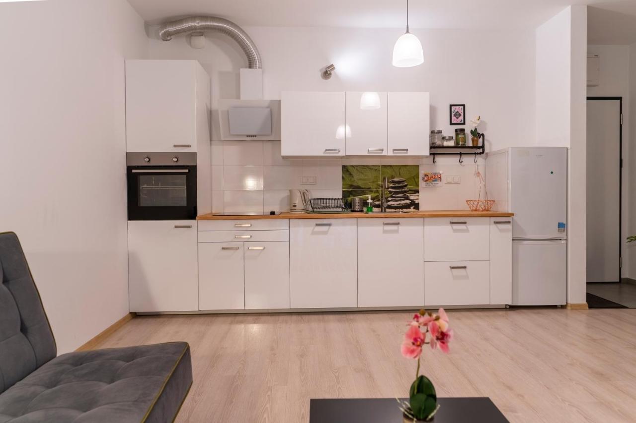 Apartment First - Zoliborz 6