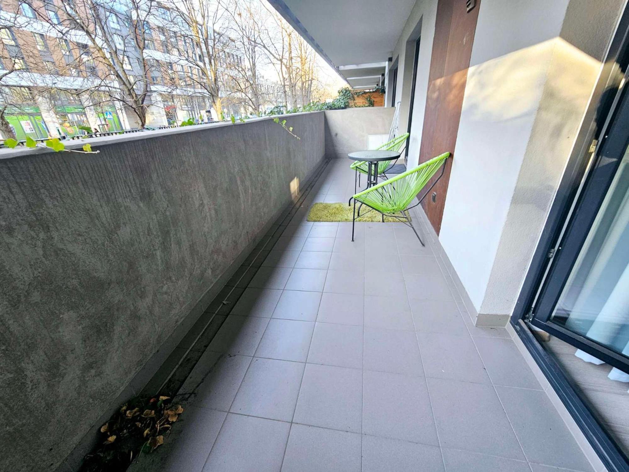 First - Zoliborz 6 Apartamento